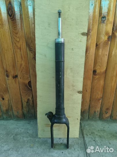 Стойки амортизаторов Mercedes GL/ML