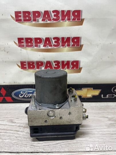 Блок ABS Honda Cr-V RE4 K24A 2008