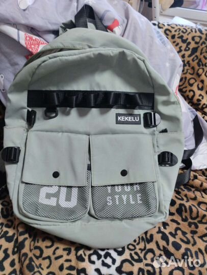 Рюкзак школьный