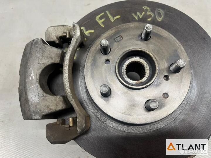 Ступица передняя левая toyota prius