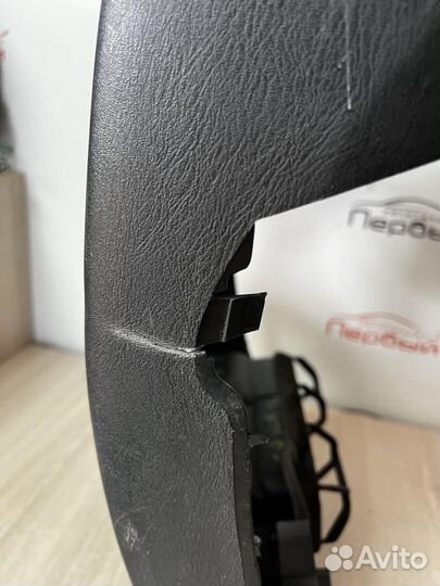 Накладка центральной консоли Nissan Cube AZ10