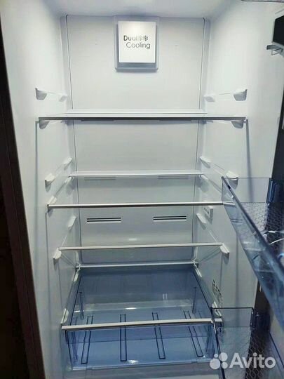 Холодильник Beko rcnk 335K00W