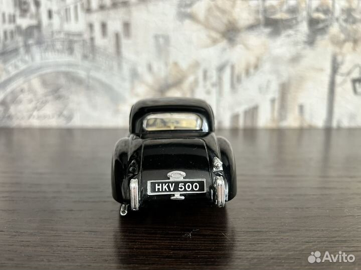 Машинки металлические б/у