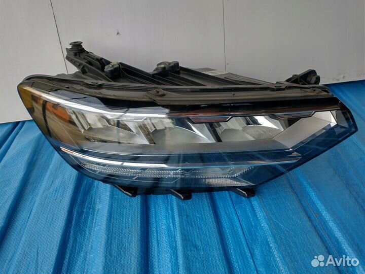 Фара правая левая полностью светодиодная VW passat