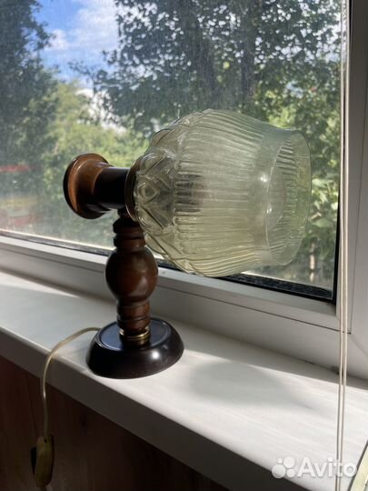 Лампа настенная бу