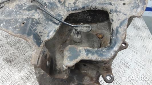 Ступица задняя левая ford C-MAX 1 (9DN29LZ01)