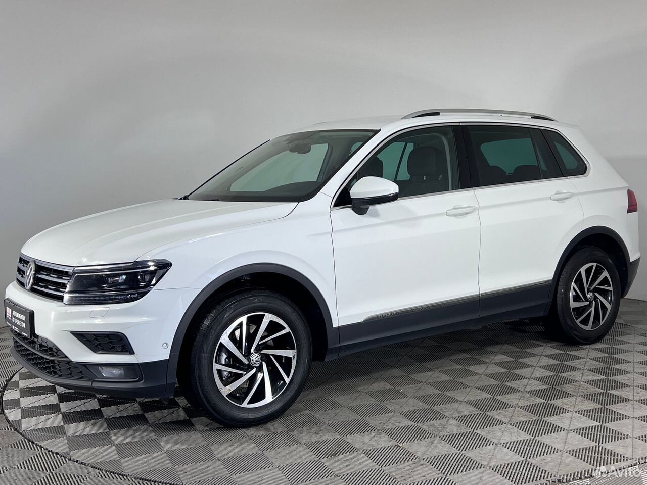 Volkswagen Tiguan 1.4 AMT, 2018, 121 926 км