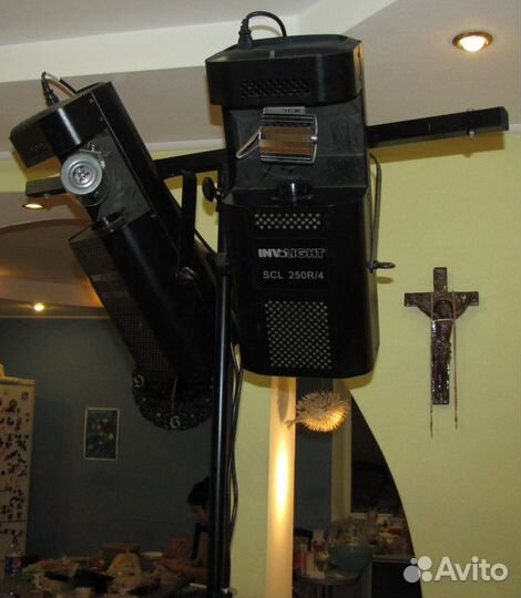 Светомузыка Сканеры Роллер 2шт Gobo Mic DMX Штатив