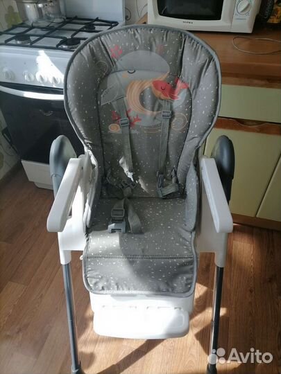 Стул для кормления