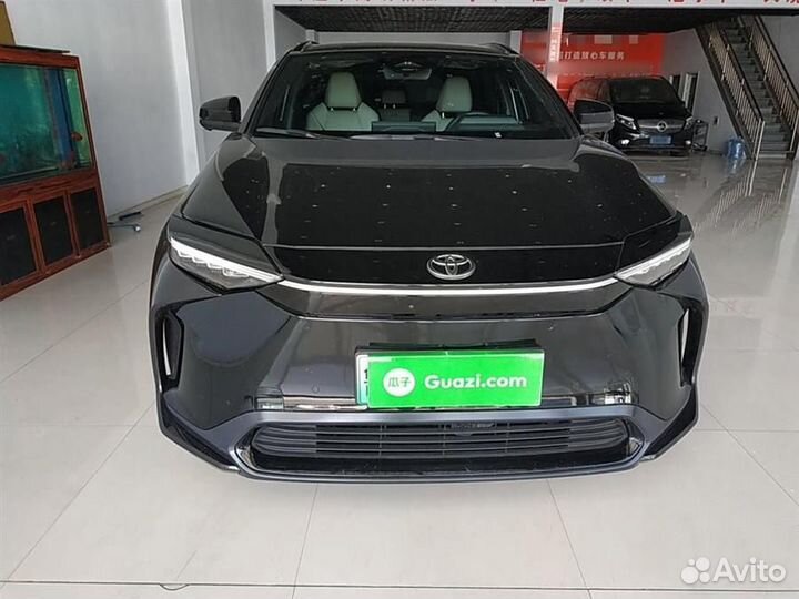 Toyota bZ4X 218 л.с. AT, 2022, 9 800 км