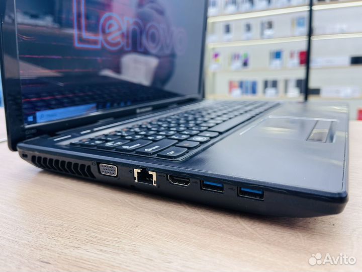 Ноутбук Lenovo i5/8gb/240SSD