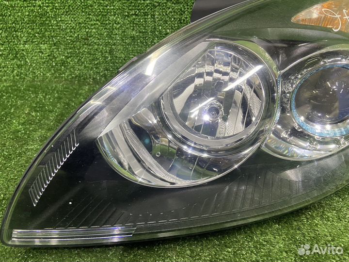 Фара передняя левая Hyundai i30