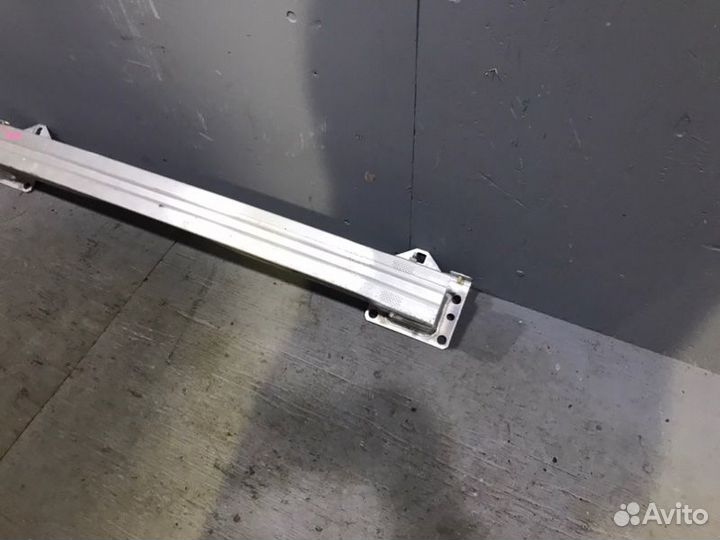 Усилитель бампера передний Citroen Ds4 N