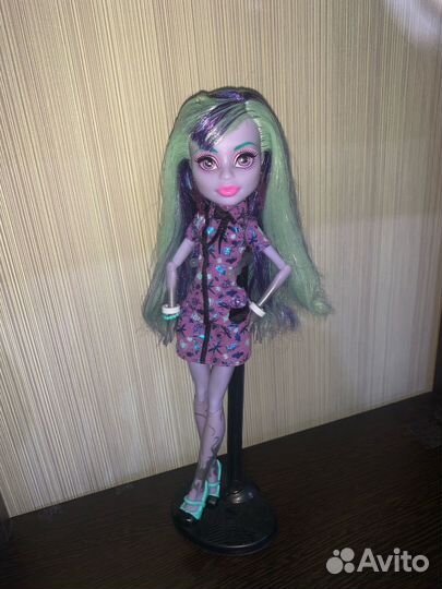 Кукла Монстер Хай твайла