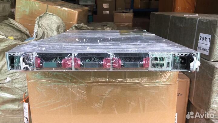 Коммутатор Cisco Nexus N5K-C5672UP