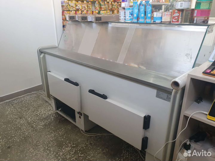 Холодильная витрина