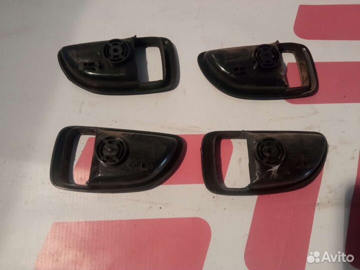 Накладка внутренней ручки Hyundai Santa Fe classic