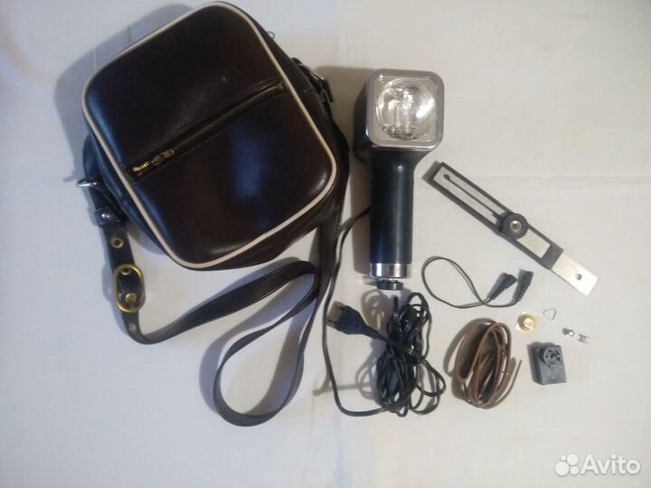 Фотовспышка СССР FL 105