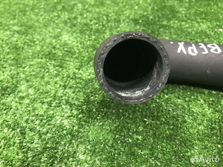 Патрубок радиатора mitsubishi pajero IO H76W 4G93