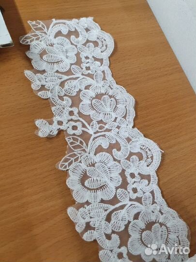 Кружева и бусы