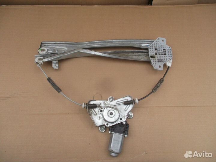 Стеклоподъемник электр. передний правый Kia Rio