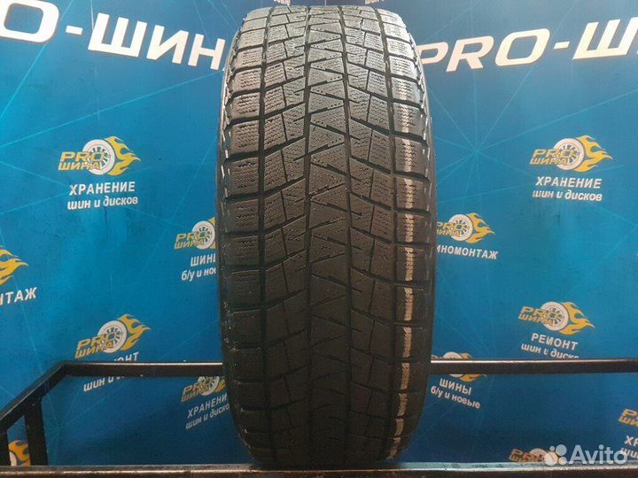 Bridgestone Blizzak DM-V1 255/55 R18