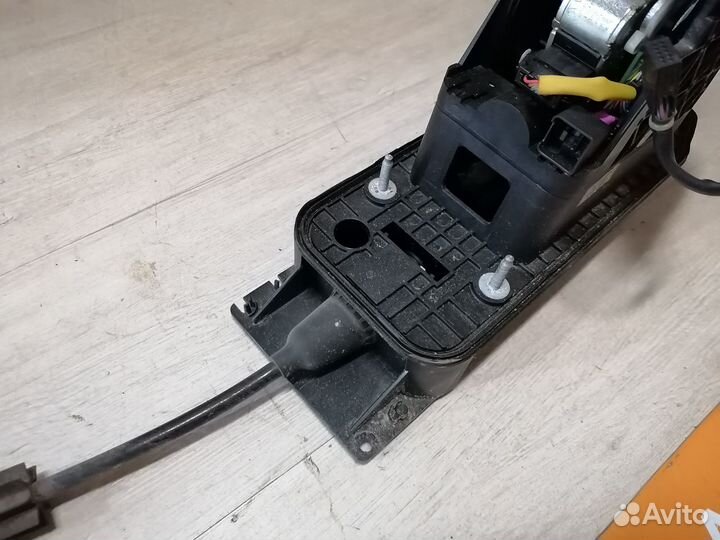 Кулиса в сборе Skoda Octavia A 5 Октавия A5