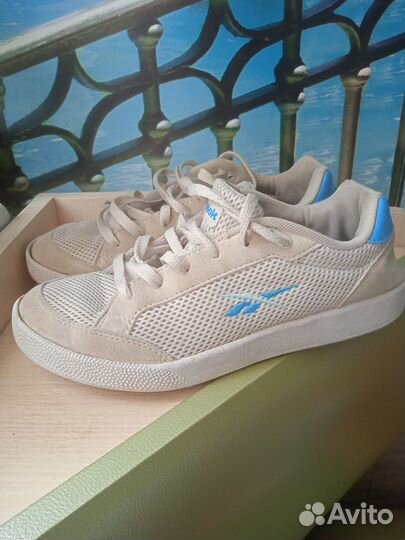 Кроссовки Reebok 37