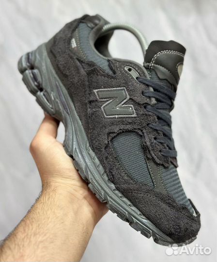 Кроссовки New Balance 2002