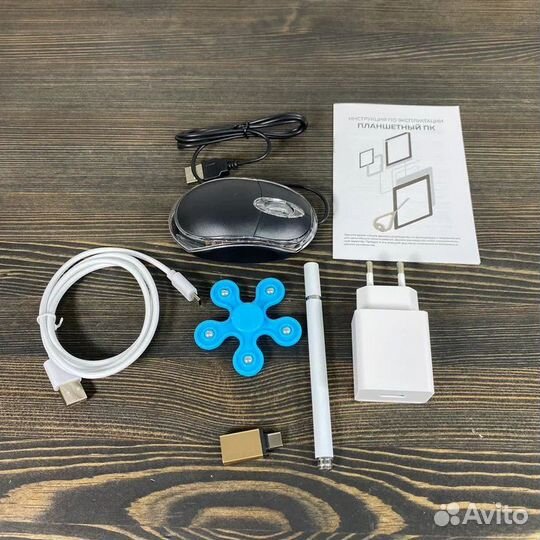 Планшет с клавиатурой Umiio s9