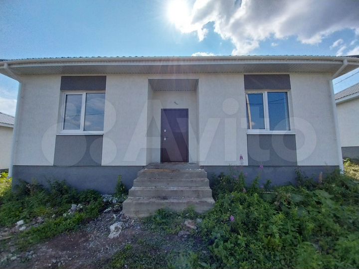 Коттедж 112 м² на участке 8 сот.