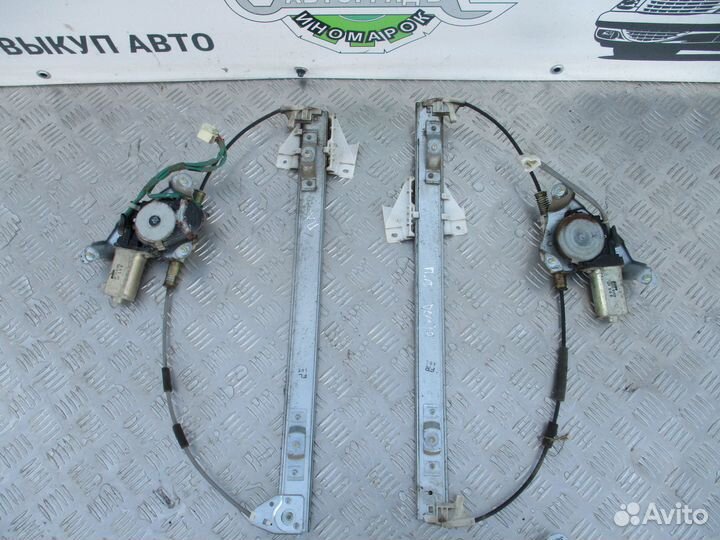 Стеклоподъёмник электрический Mazda Demio 2000г