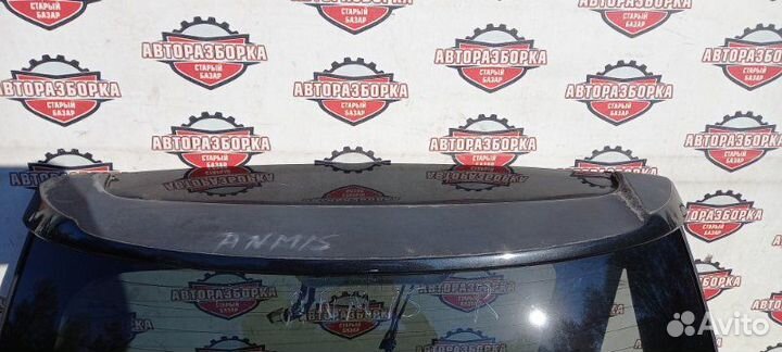 Дверь багажника Toyota Isis ANM15W 1azfse 2004