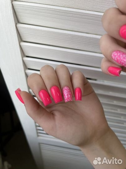 Маникюр педикюр