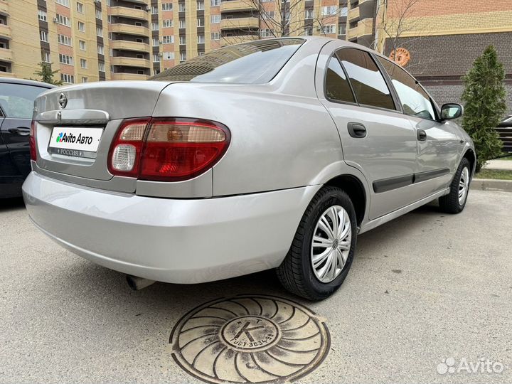 Nissan Almera 1.5 МТ, 2004, 256 000 км