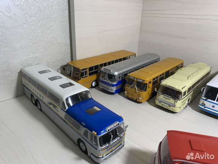 Коллекционые модели автобсов