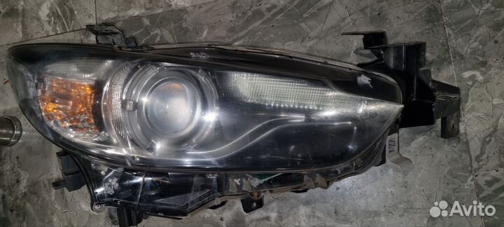 Фара Mazda 6 левая