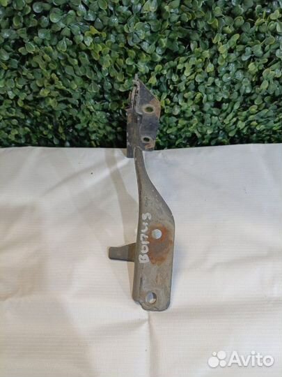 Петля капота правая Chery Bonus A13 1 седан