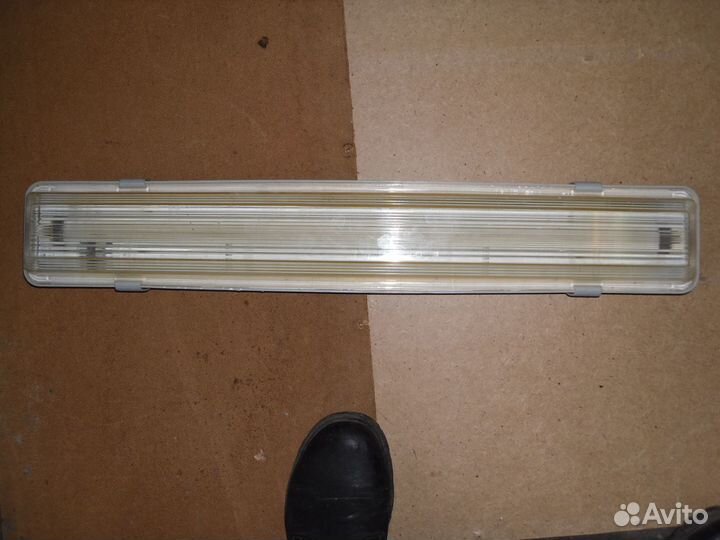 Светильники люминесцентные 2x36(40) 2х20ват