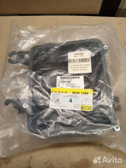 Корпус воздушного фильтра нижняя часть GM 96591488