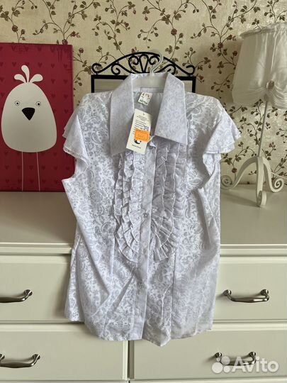 Новая блузка школьная для дев 10,11,12,13 14 лет