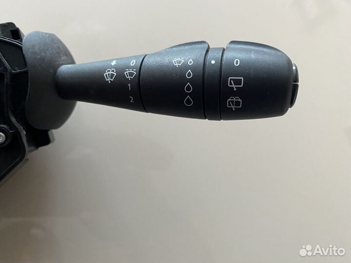 Переключатель правый Лада Веста Икс Рей Логан2