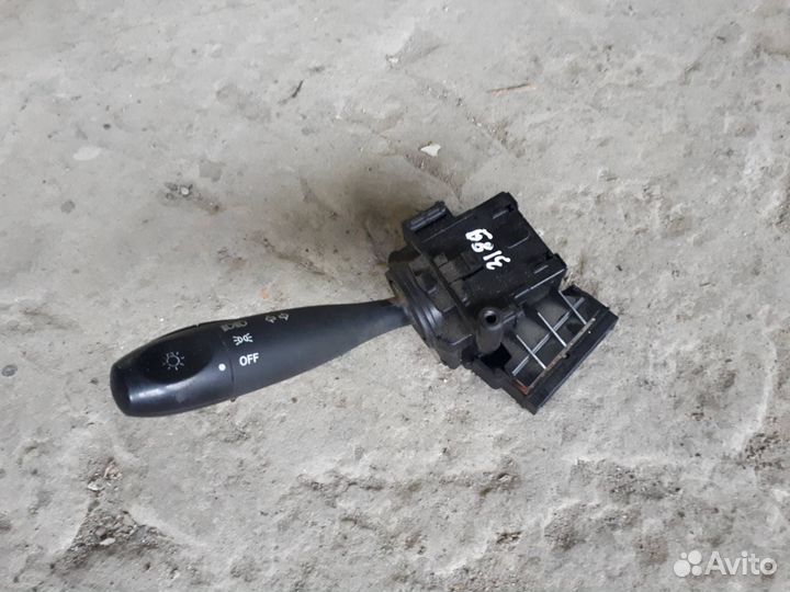 Переключатель поворотов Hyundai Getz 2005 32932A