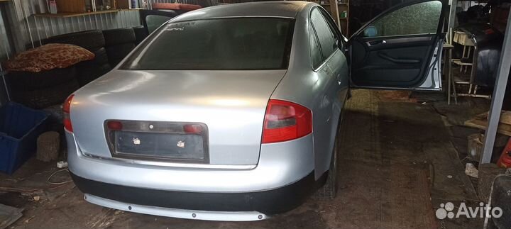 Крышка (заглушка) фары правая Audi a6 c5