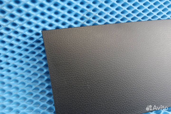 Накладка (кузов внутри) 5K0857367B Golf 6