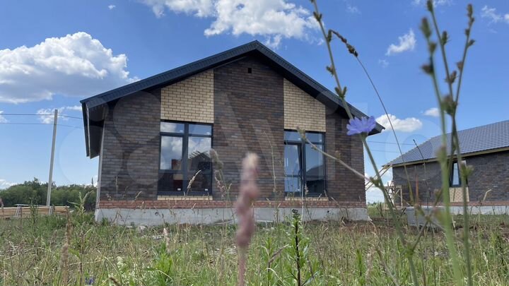 Коттедж 90 м² на участке 6 сот.