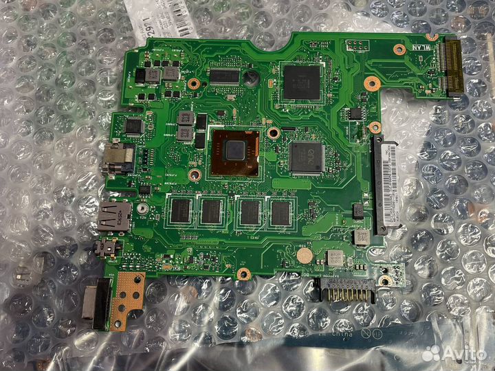 Материнские платы для ноутбуков