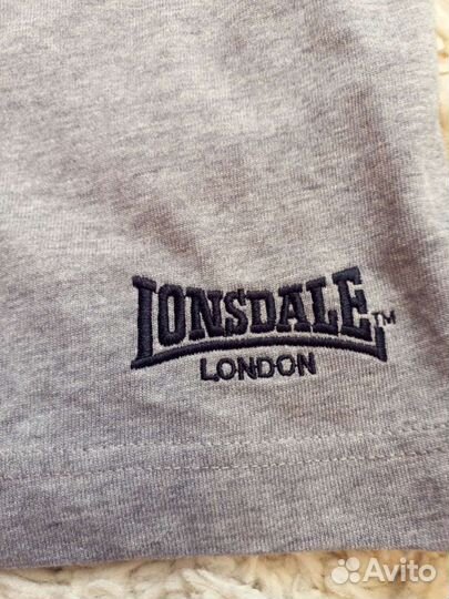 Шорты Lonsdale