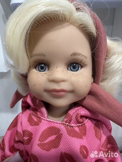 Паола Рейна Клео Монро, Салю, Мар