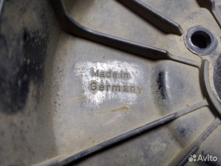 Диффузор вентилятора Opel Astra H L48 2004-2015